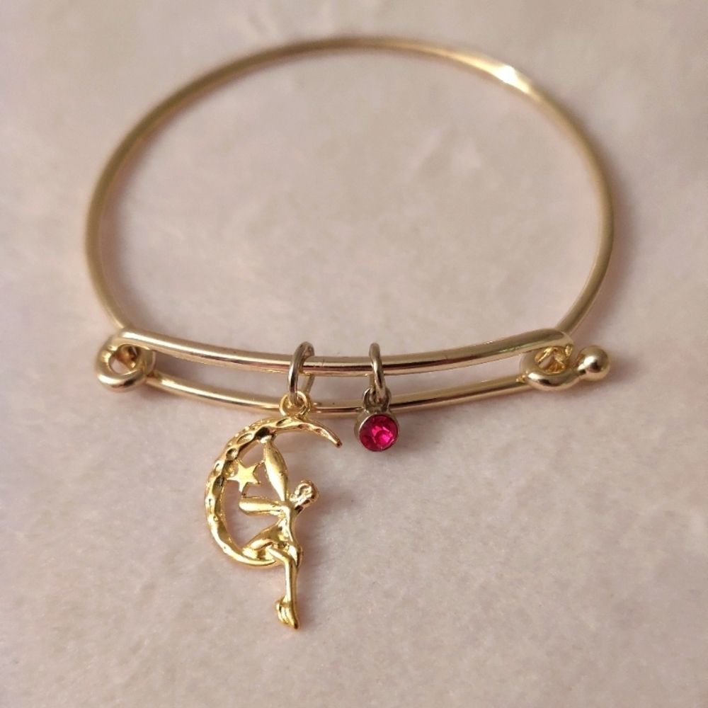 Rin's Unique Boutique - Handmade - Gold Tone - July - Fairy Charm Bracelet